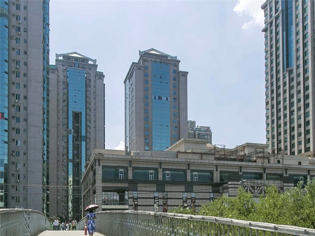 现代老板桌定制服务